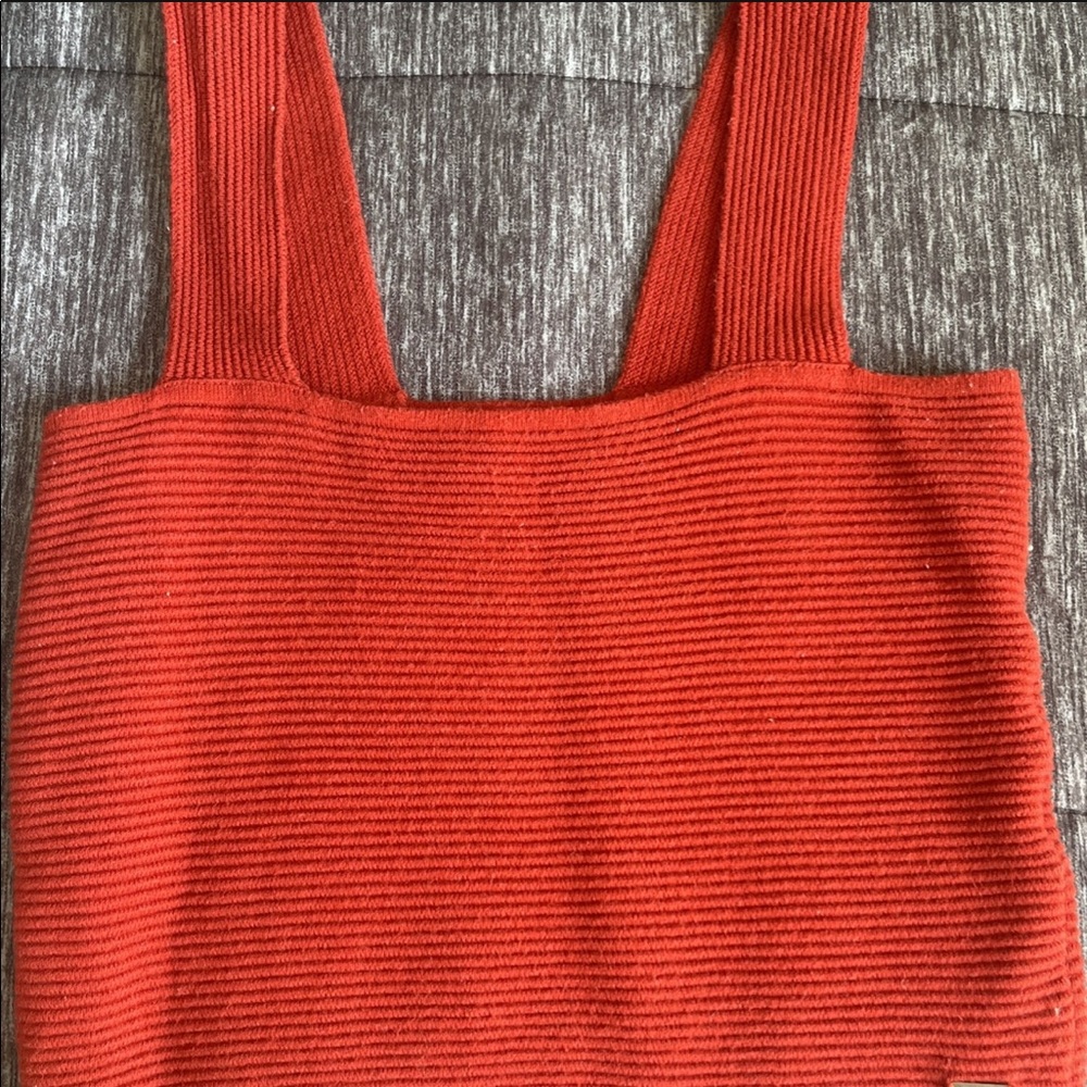 HOLLISTER CROPPED TOP